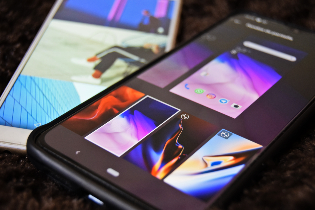 Plano De Fundo Com Celular 2261142 Hd Wallpaper Backgrounds Download