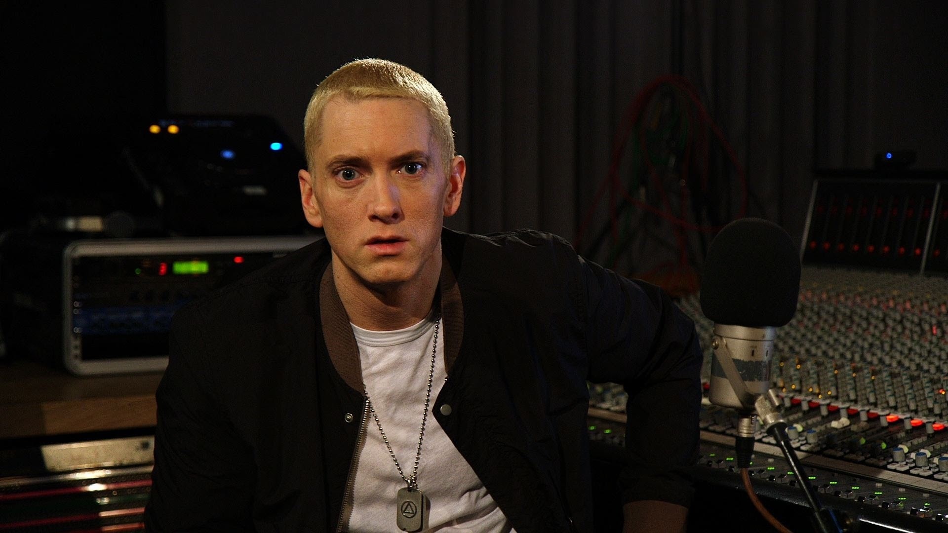 Eminem Zane Lowe , HD Wallpaper & Backgrounds