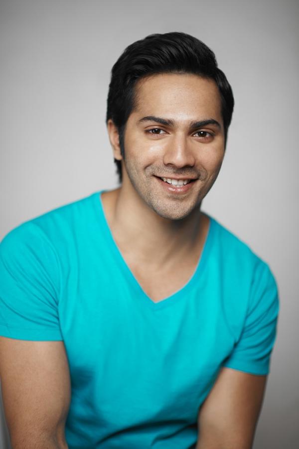 Varun Dhawan Pictures - Varun Dhawan & Shradha Kapoor , HD Wallpaper & Backgrounds