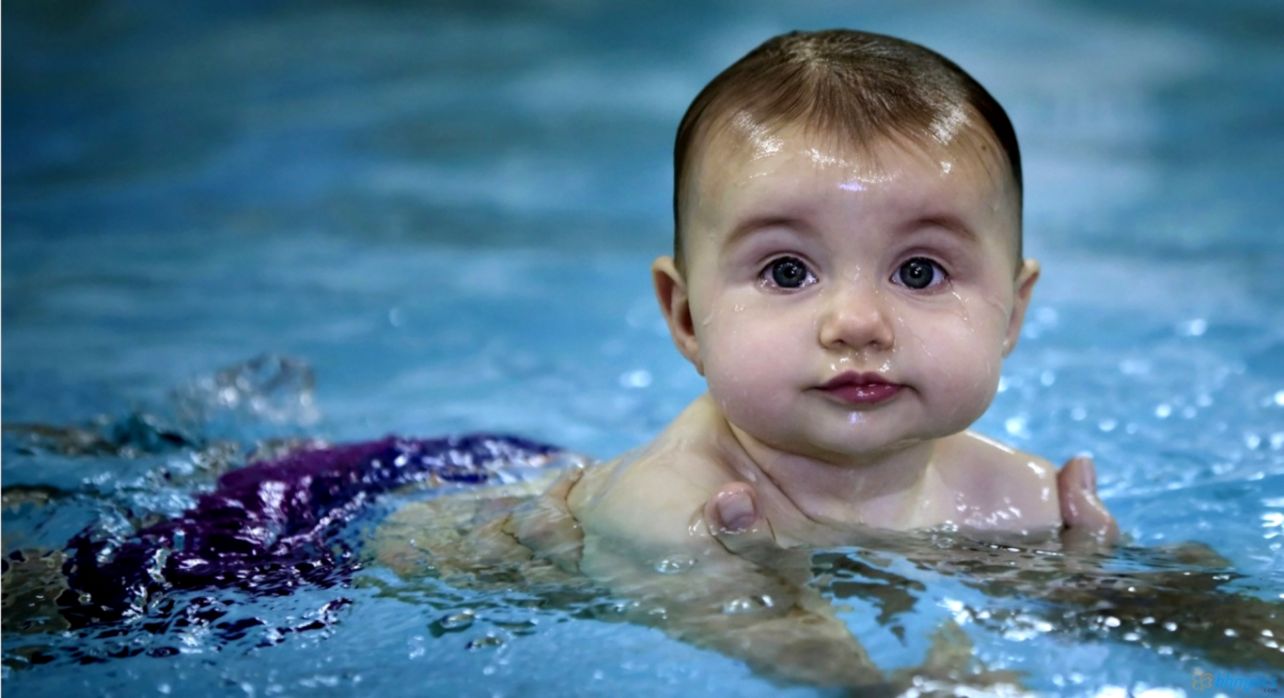 Biggest Collection Of Hd Baby Wallpaper For Desktop - Cute Baby In Water , HD Wallpaper & Backgrounds
