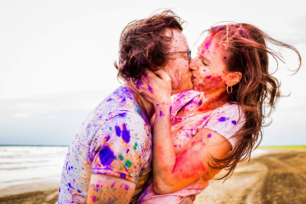Download Sexy Holi Photos - Happy Holi Kiss , HD Wallpaper & Backgrounds
