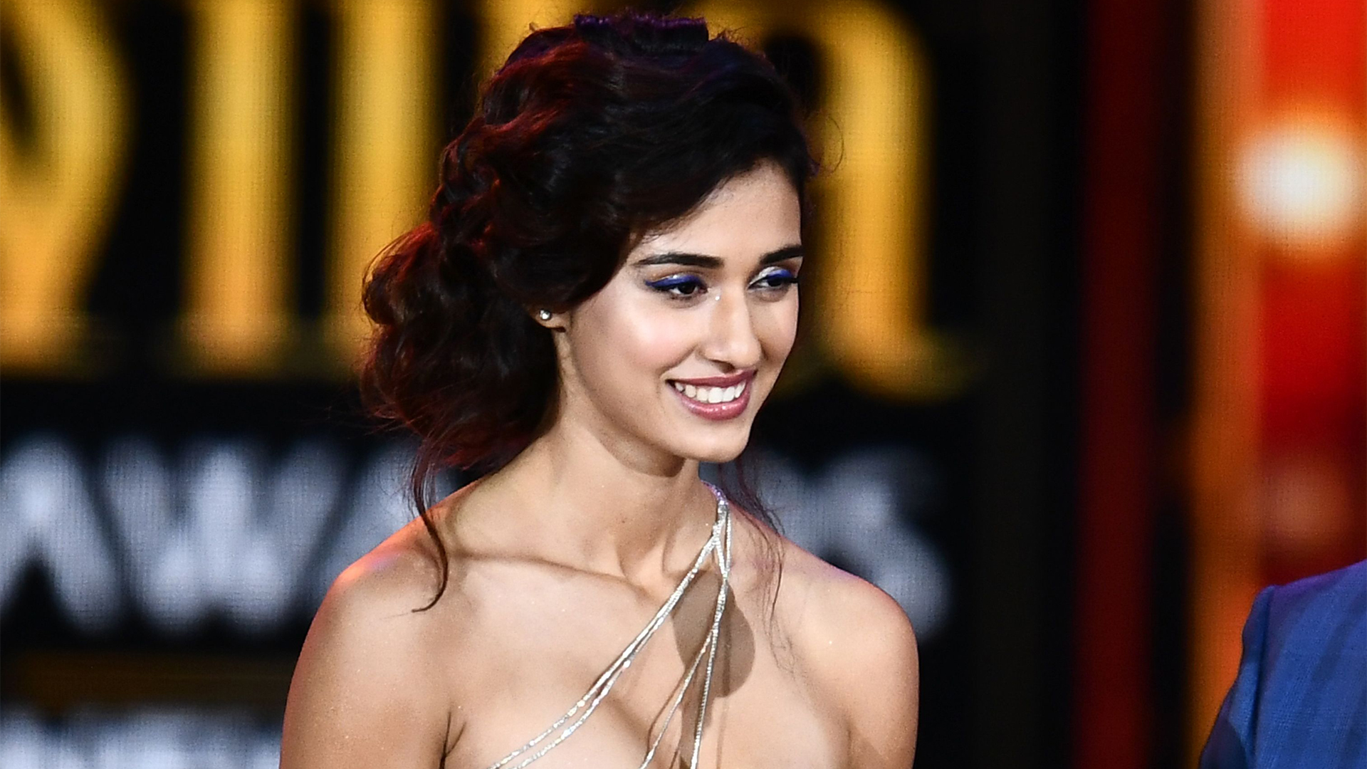 Disha Patani Actress , HD Wallpaper & Backgrounds