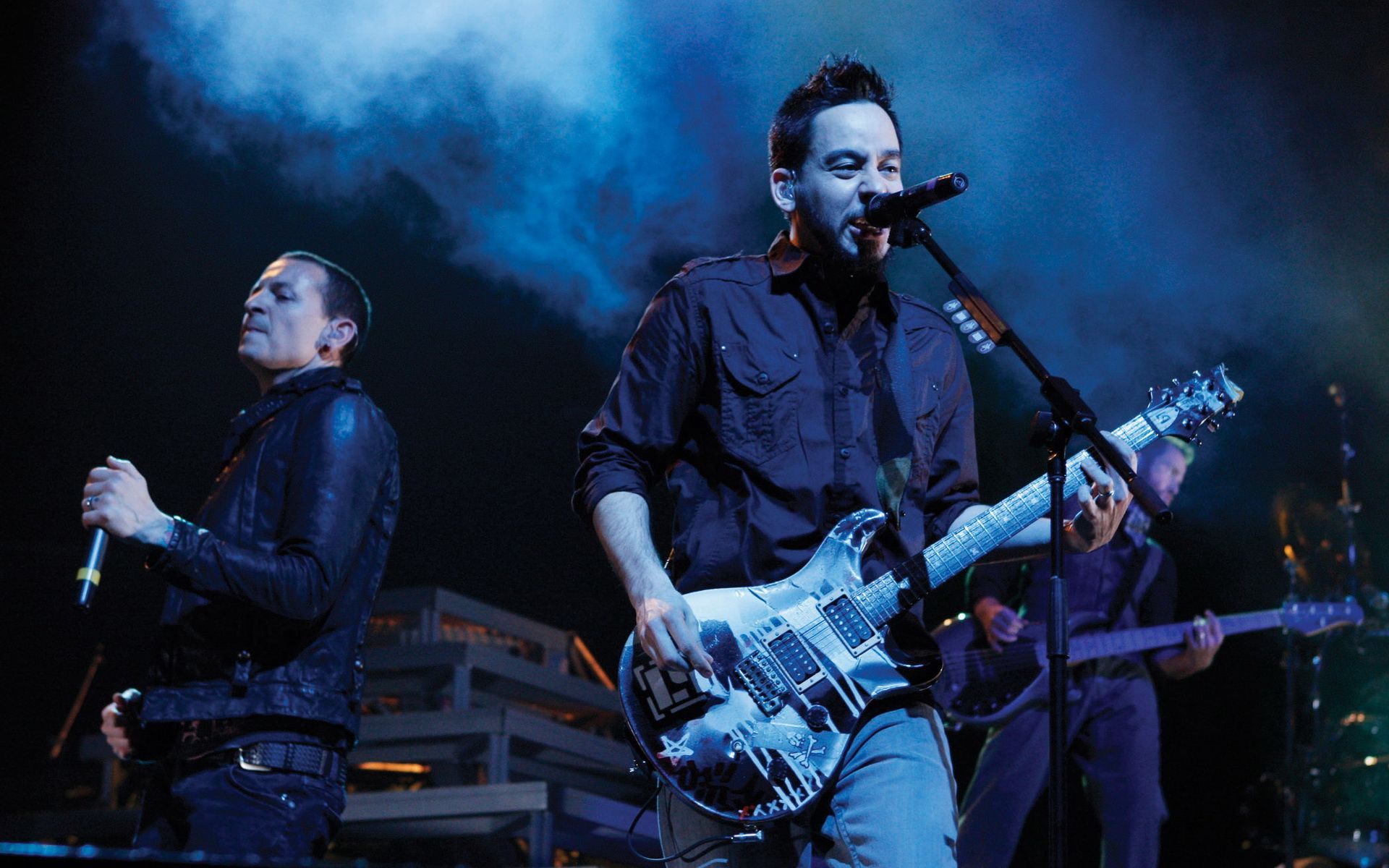 Mike Shinoda And Chester , HD Wallpaper & Backgrounds