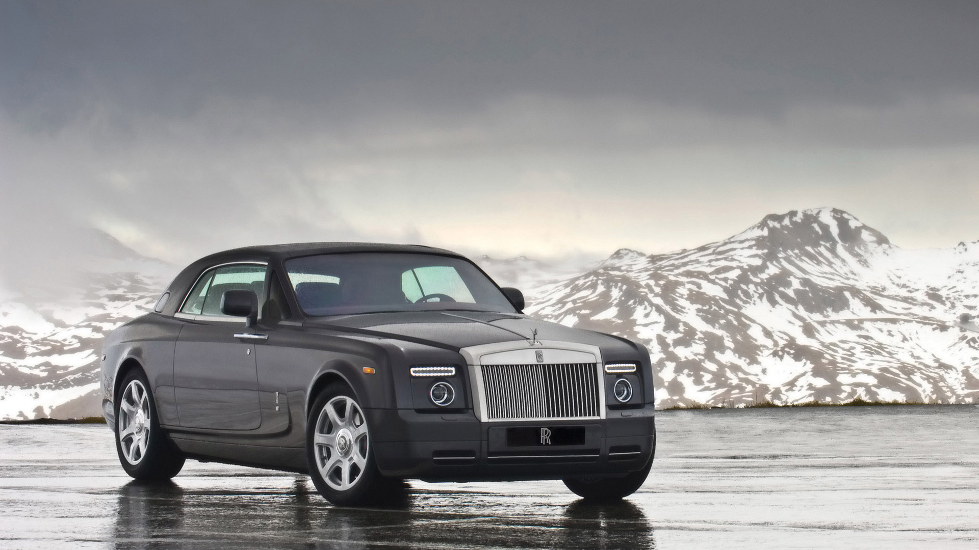 Rolls Royce Wraith 2011 , HD Wallpaper & Backgrounds