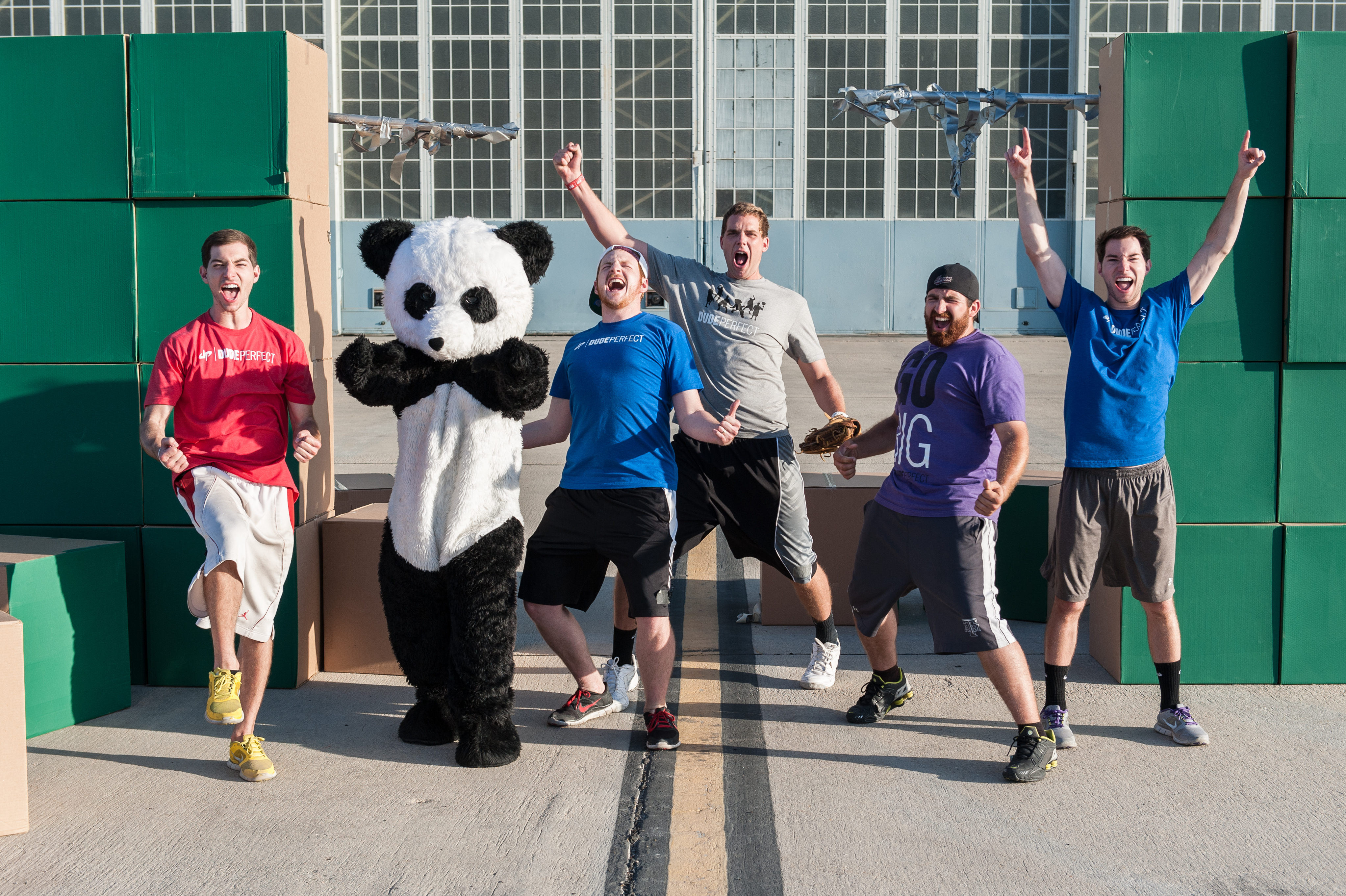 Dude Perfect And Panda , HD Wallpaper & Backgrounds