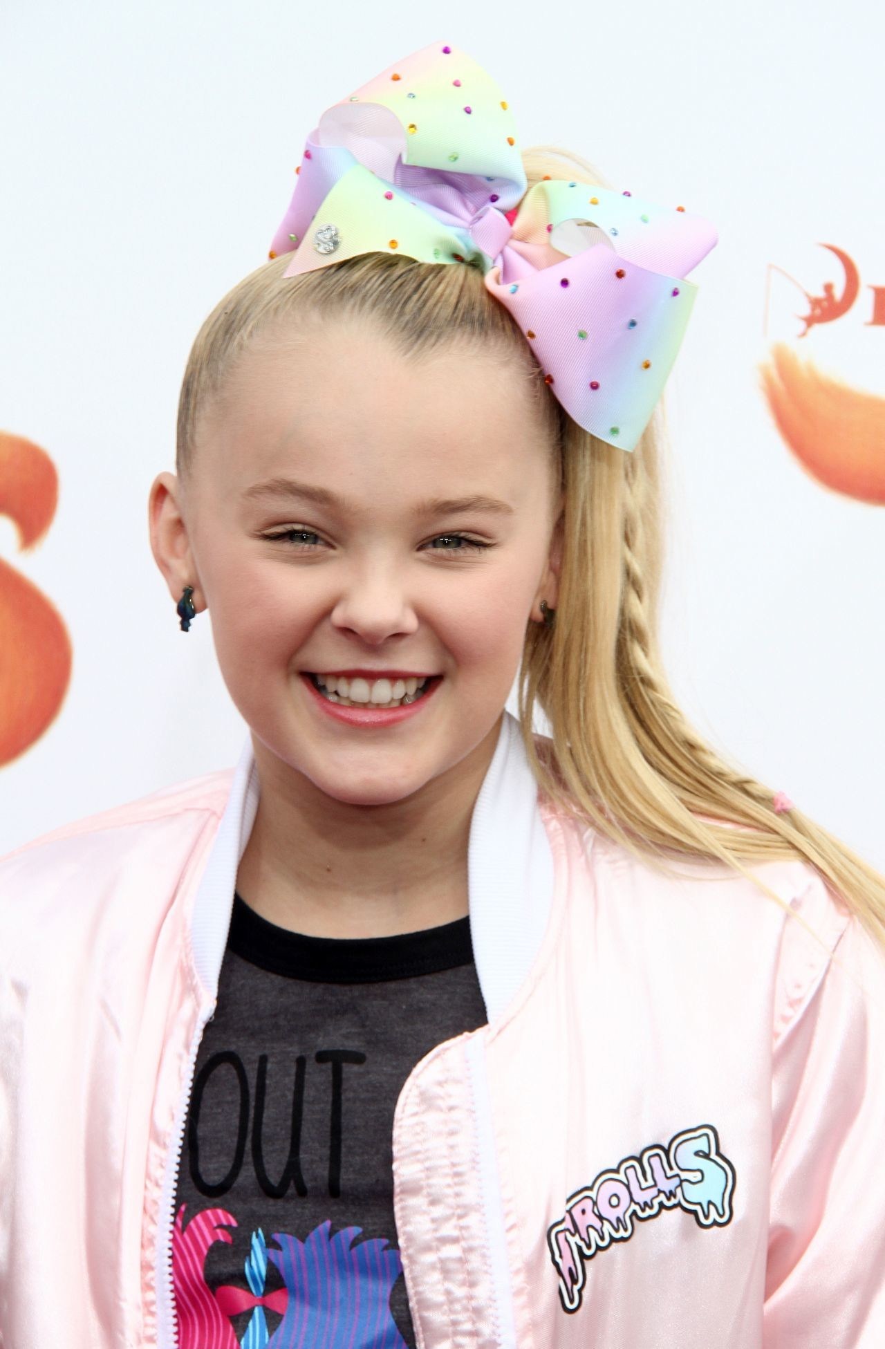 Jojo Siwa Hair Styles 2324933 Hd Wallpaper Backgrounds Download