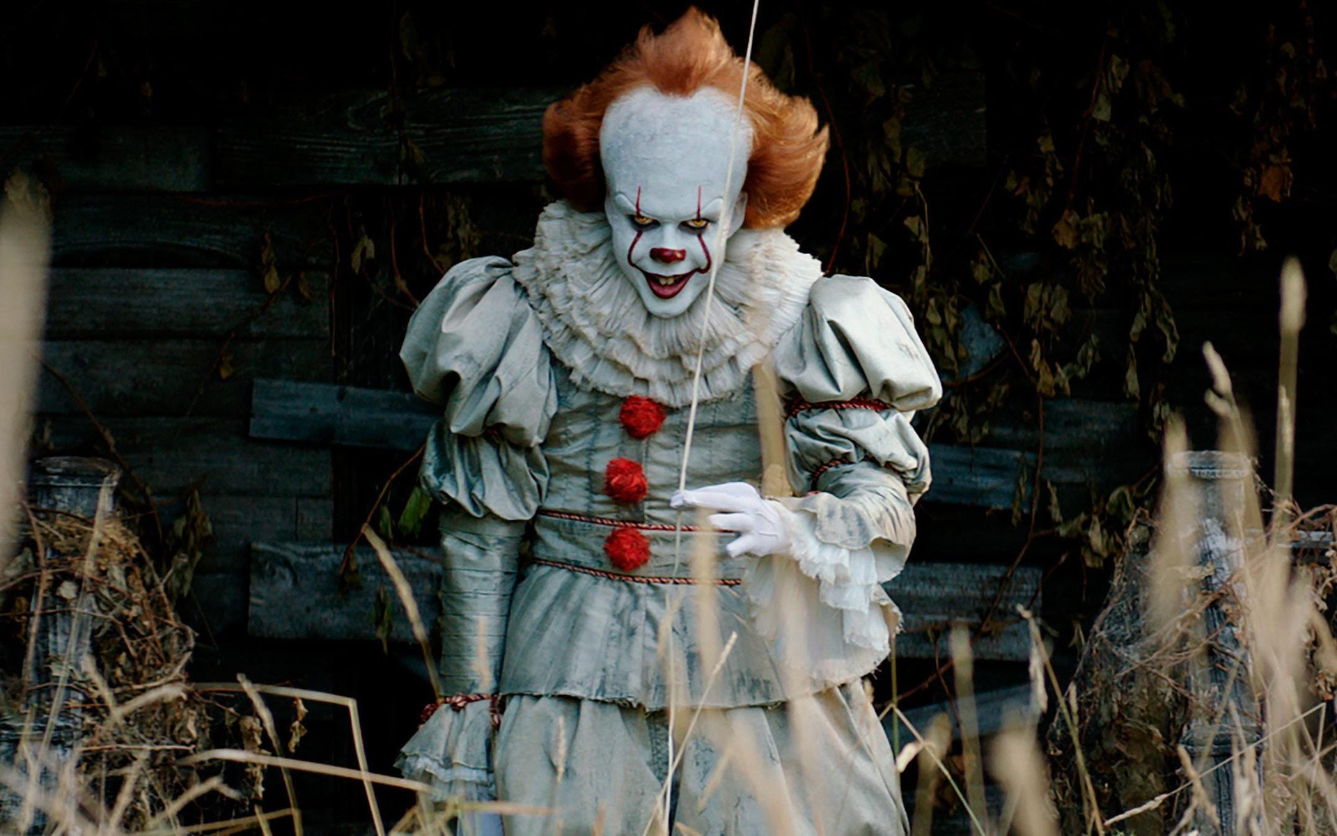 Pennywise 2017 Whole Body , HD Wallpaper & Backgrounds