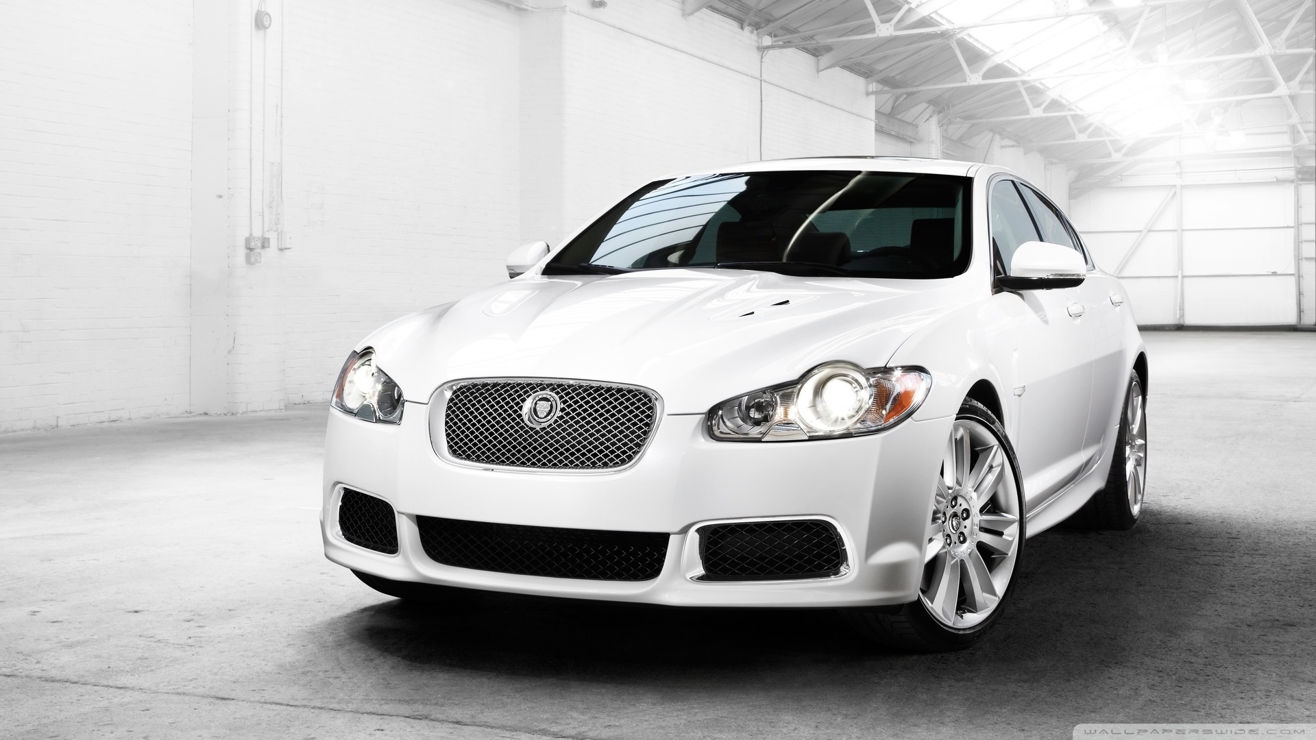 White Jaguar Car Wallpaper Hd , HD Wallpaper & Backgrounds