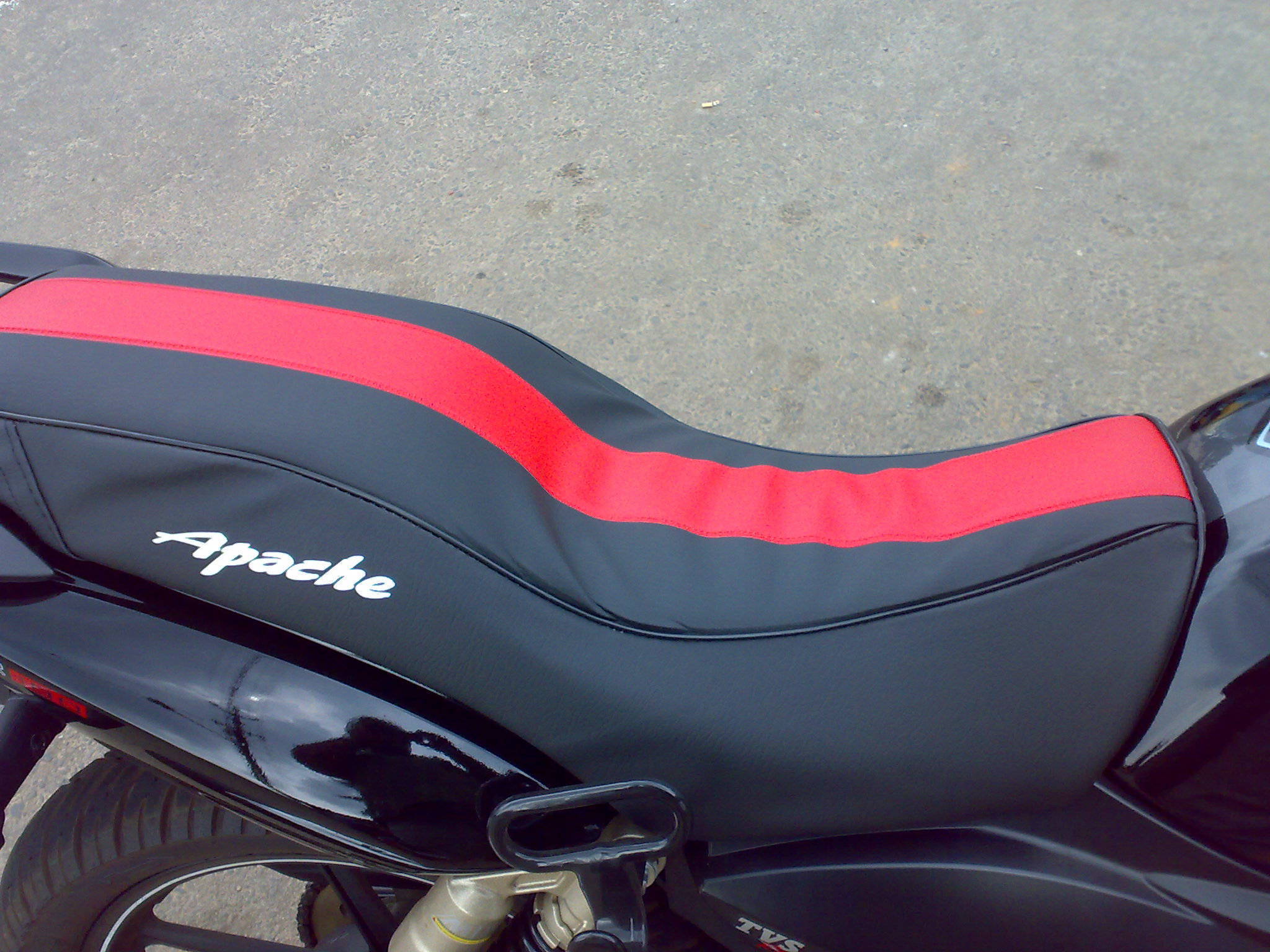 tvs apache rtr 160 bike seat cover