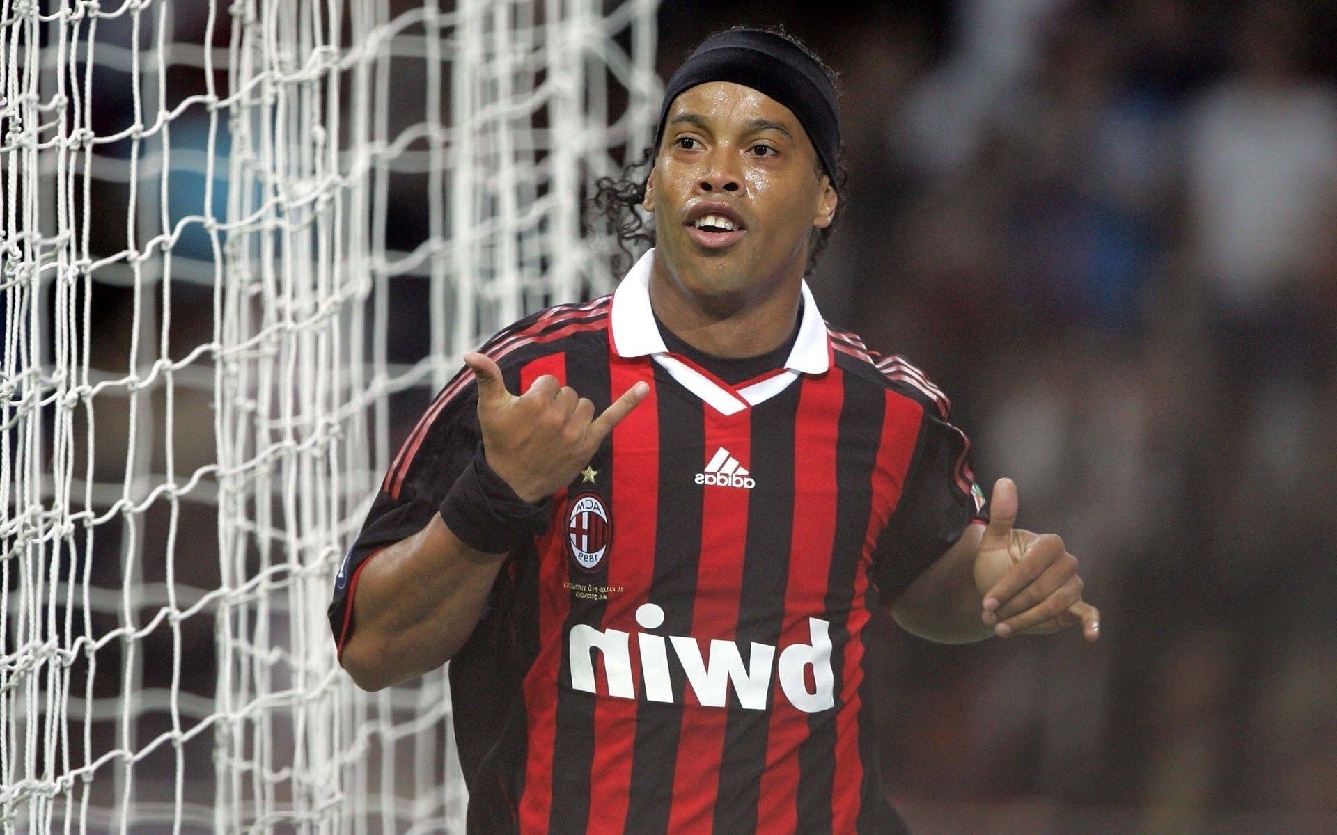 Ronaldinho Milan Hd , HD Wallpaper & Backgrounds