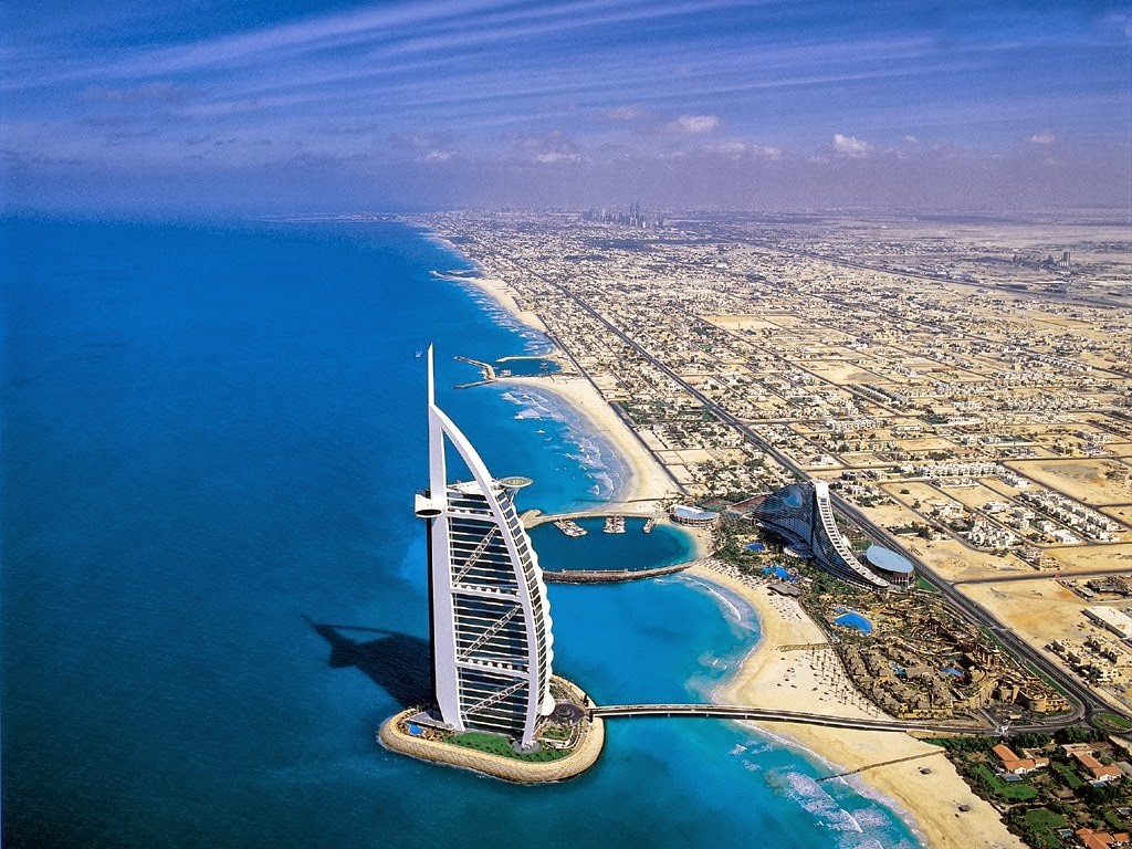 Tour Sur L Eau Dubai , HD Wallpaper & Backgrounds