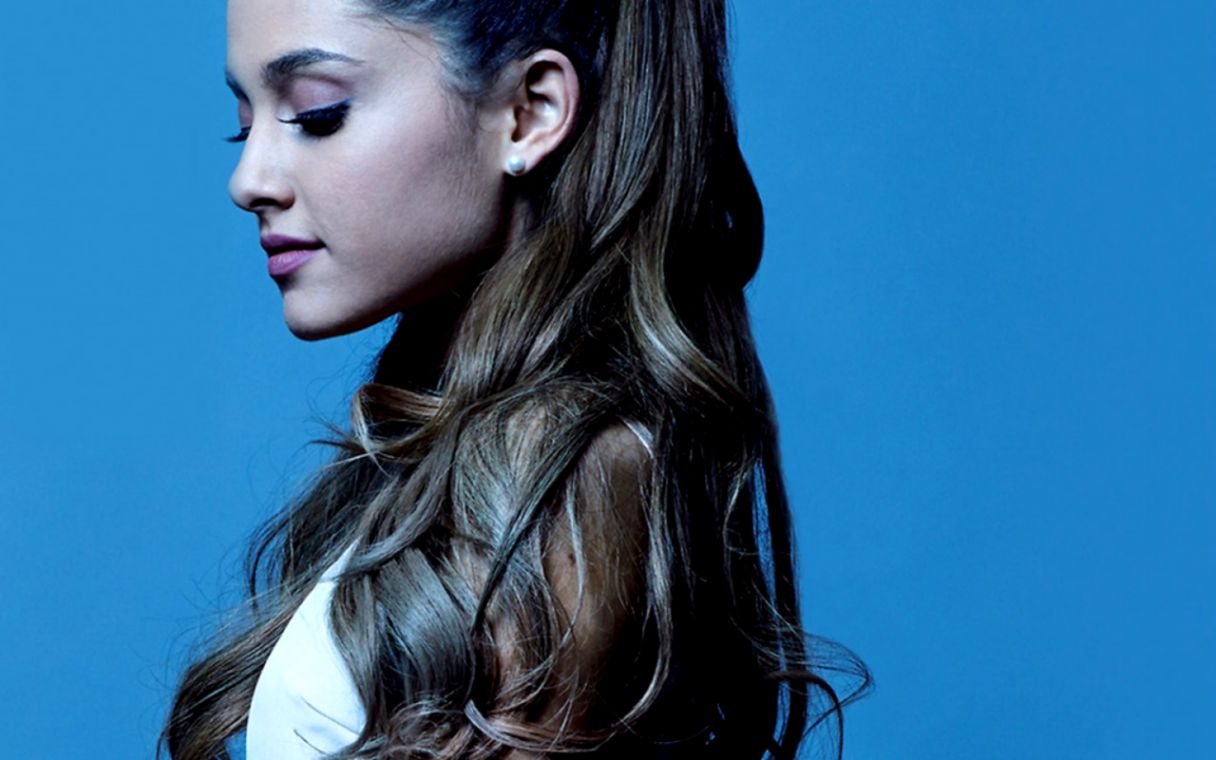 Ariana Grande , HD Wallpaper & Backgrounds