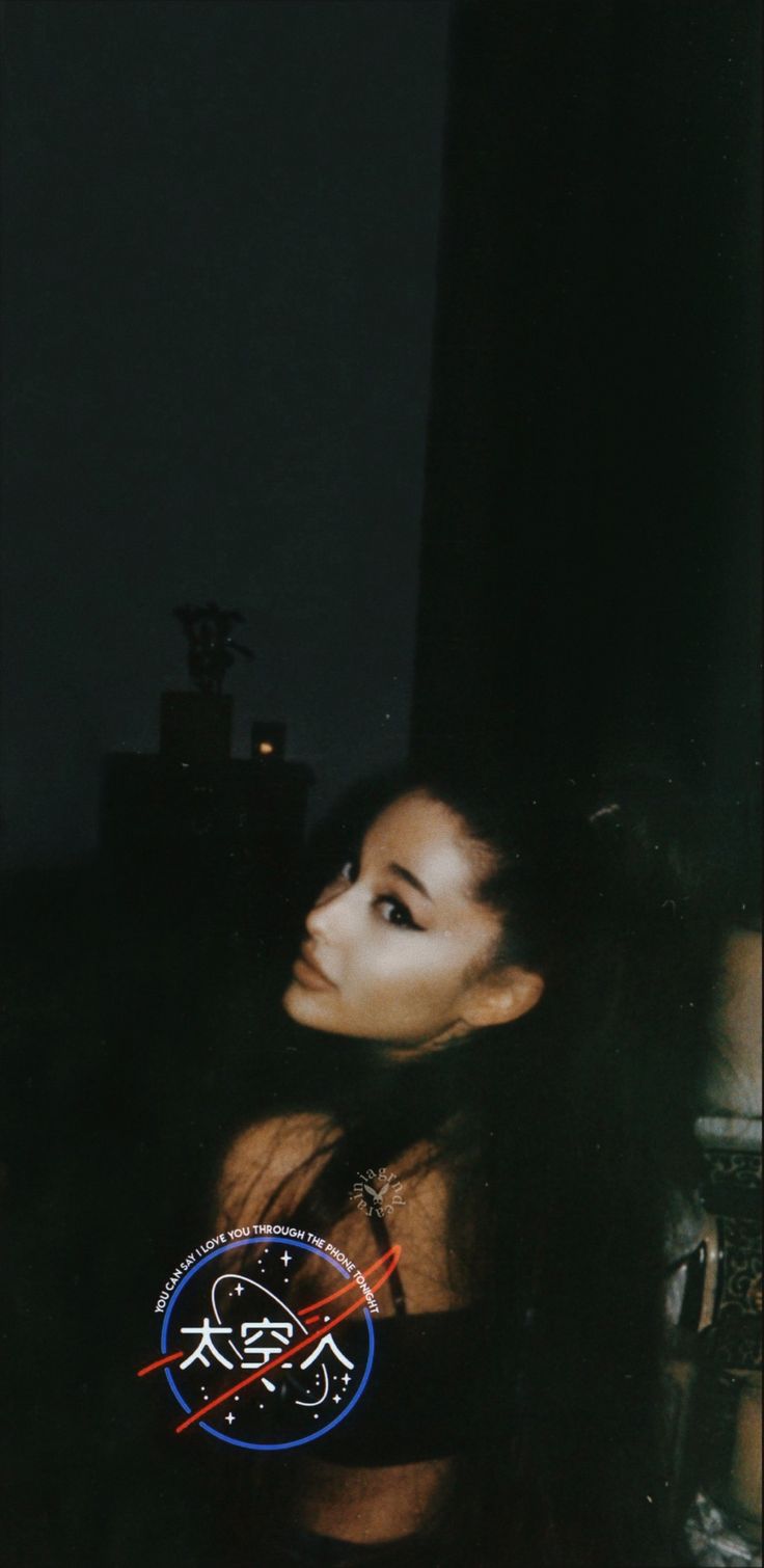 Ariana Grande Fake Smile , HD Wallpaper & Backgrounds