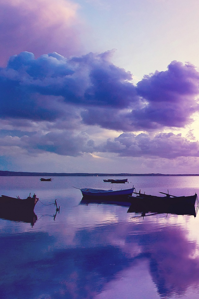Purple Sunset In Ocean Iphone 4s Wallpaper Download - Purple Sunset Wallpaper Iphone , HD Wallpaper & Backgrounds