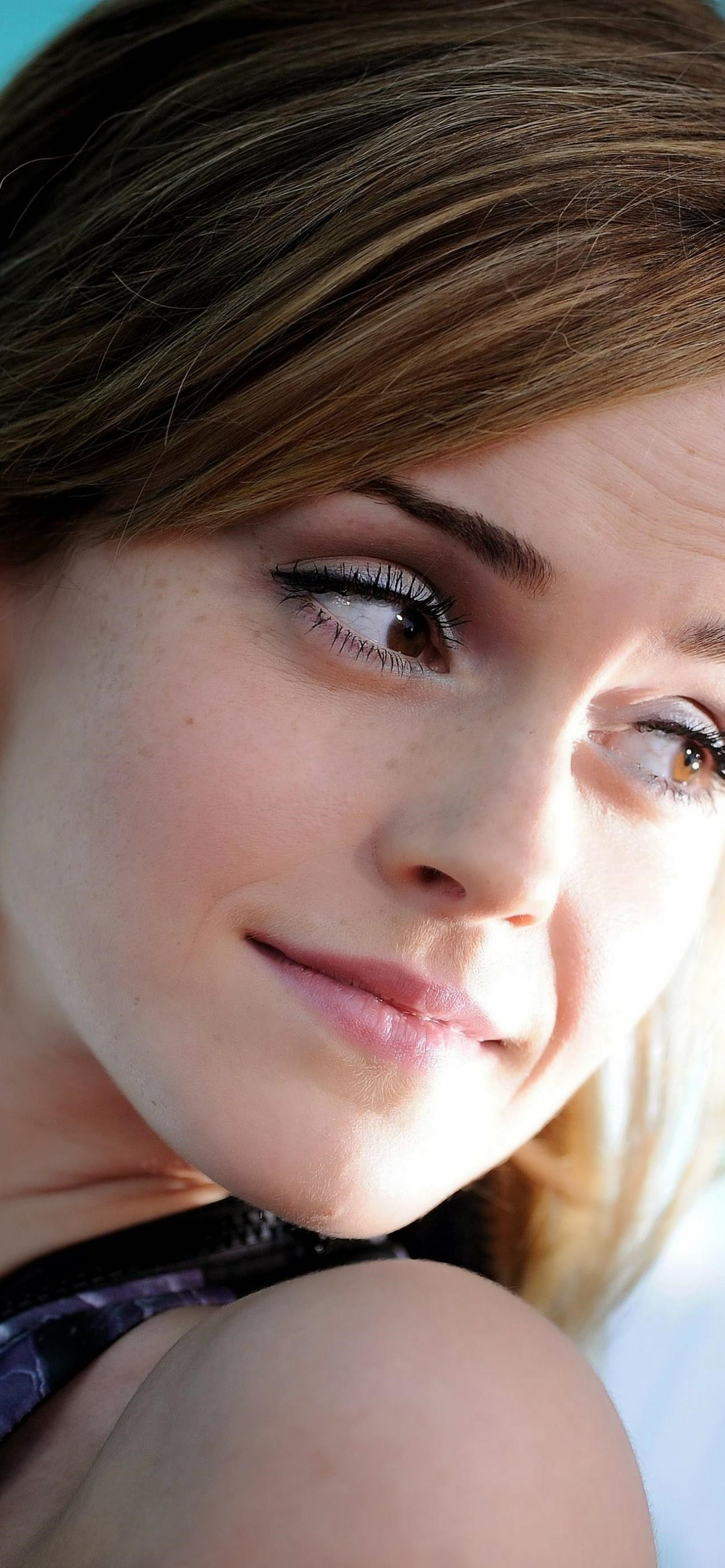 Emma Watson New - Emma Watson , HD Wallpaper & Backgrounds