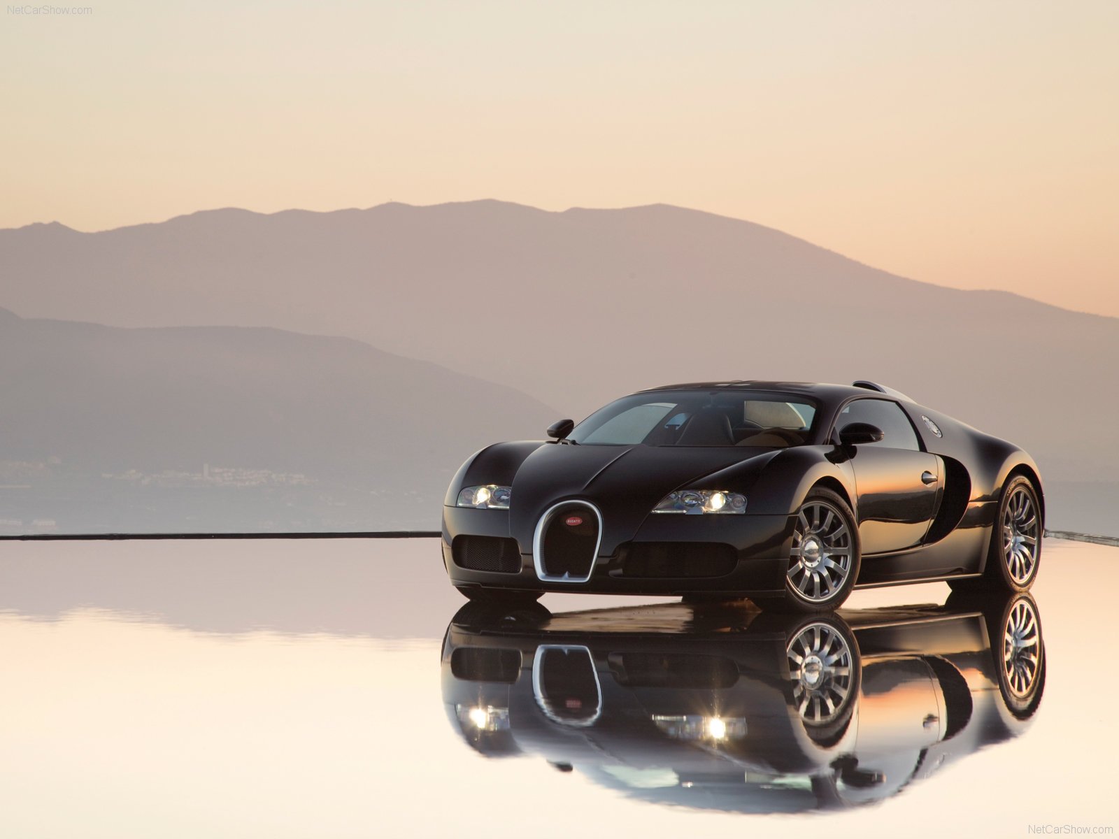 4k Ultra Hd Pic Bugatti Veyron Conley Bartolini - Bugatti Car Wallpapers Hd , HD Wallpaper & Backgrounds