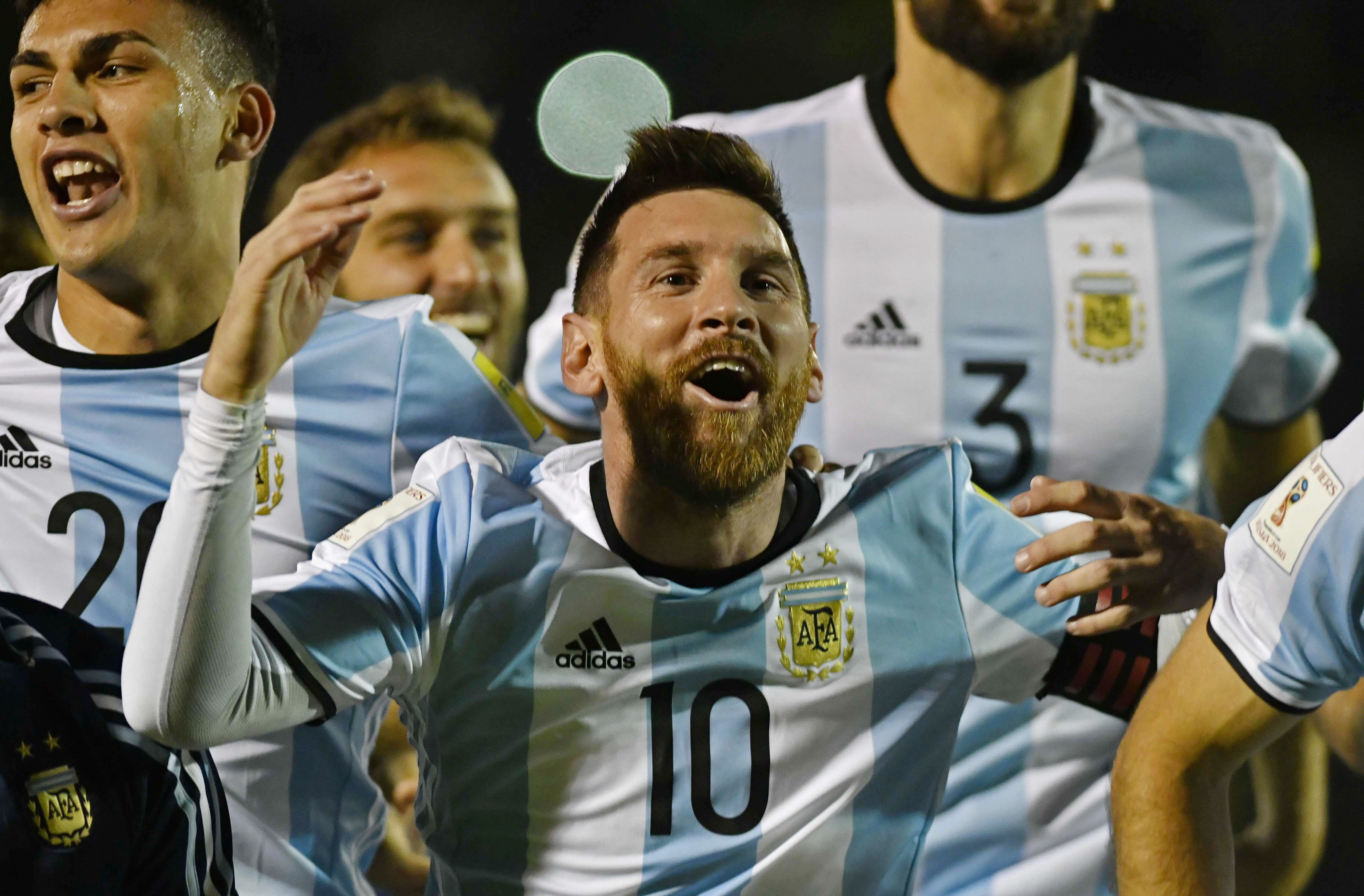 Messi Hat Trick Against Ecuador , HD Wallpaper & Backgrounds