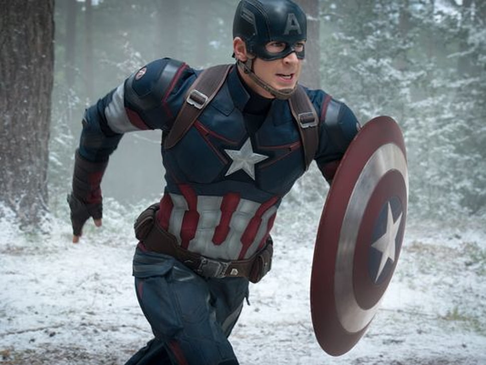 Captain America Running With Shield Hd Wallpaper - Captain America Avengers , HD Wallpaper & Backgrounds