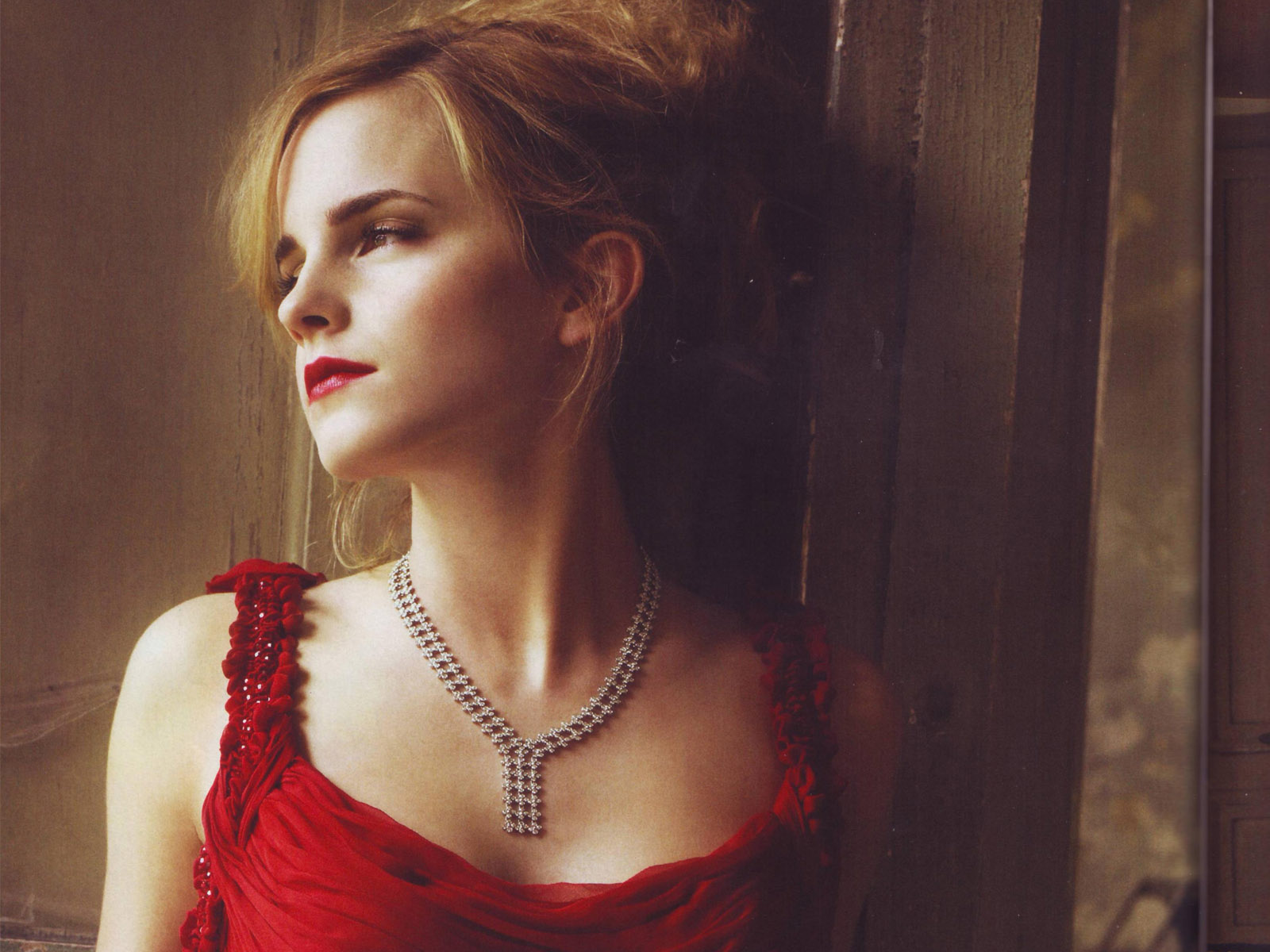 Emma Watson Hd Hot Wallpapers 2012 , HD Wallpaper & Backgrounds