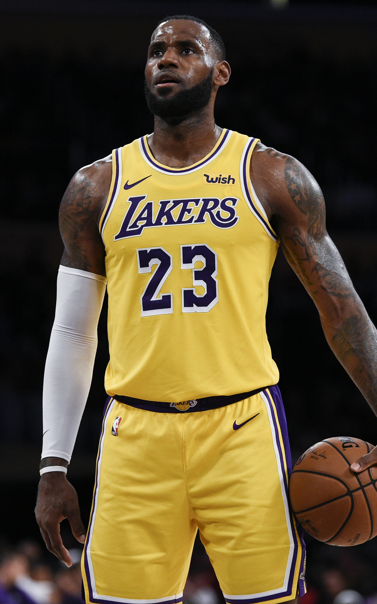 Lebron James Lakers 2018 , HD Wallpaper & Backgrounds