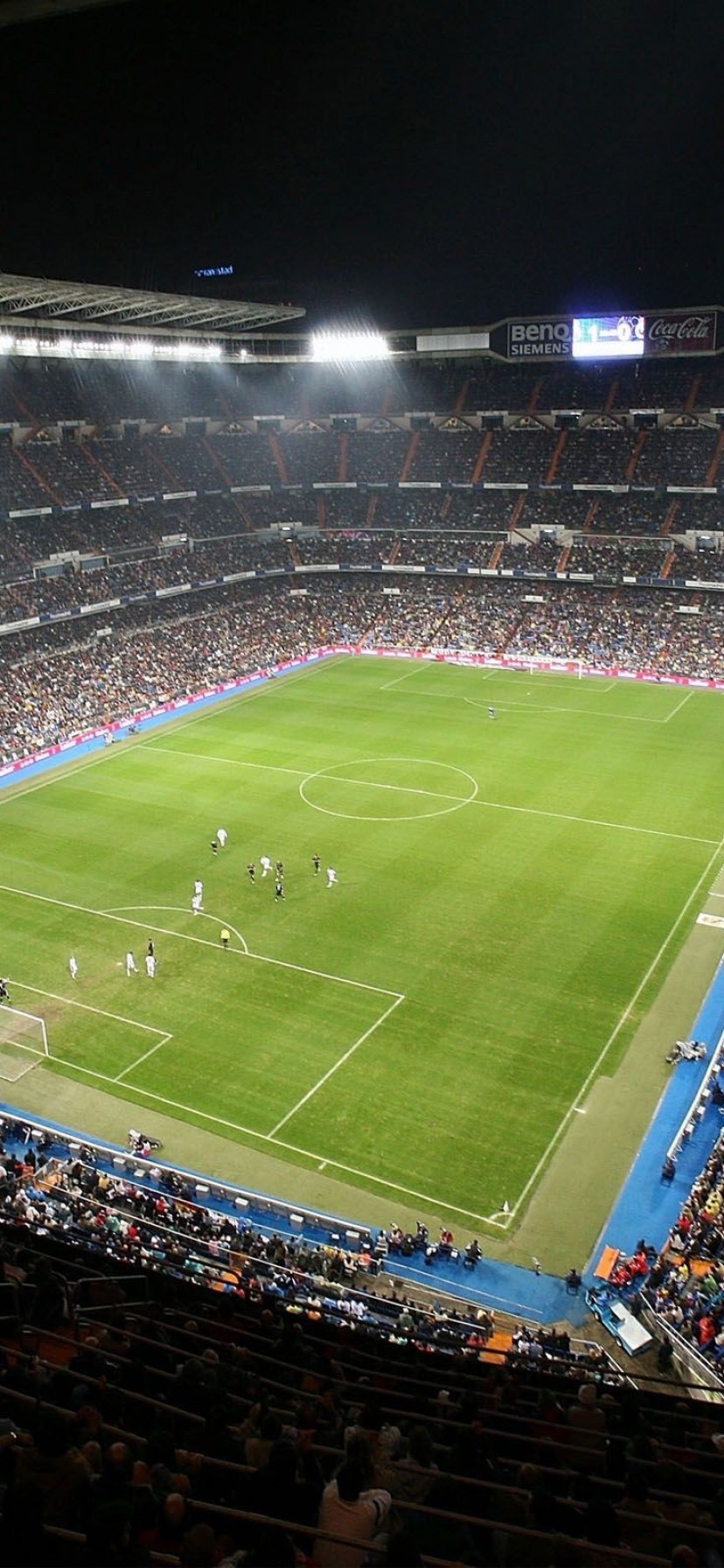 Iphone Xr Real Madrid Wallpaper - Santiago Bernabéu Stadium , HD Wallpaper & Backgrounds