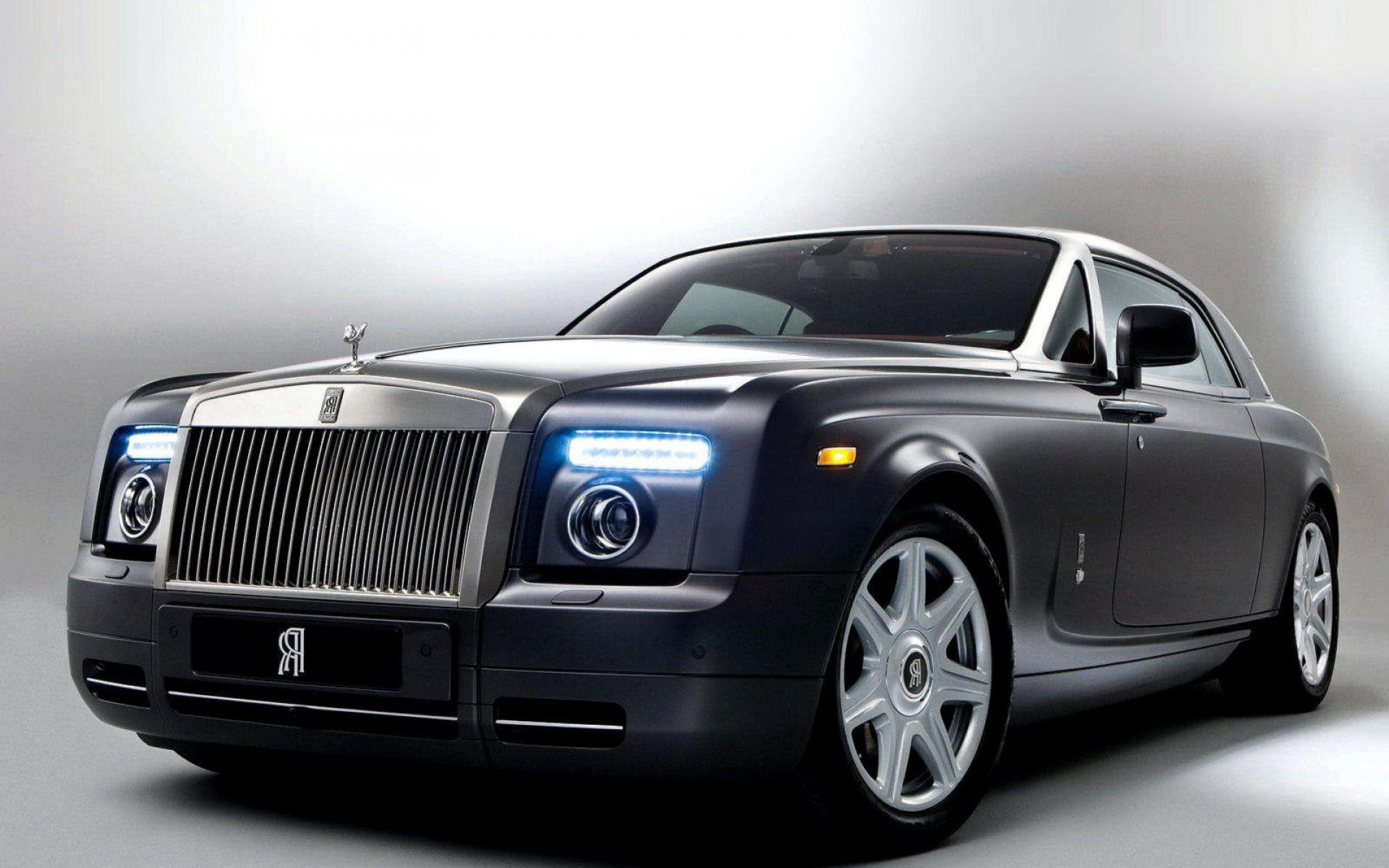 Desktop Rolls Royce Cars Images Download - Rolls Royce Image Download , HD Wallpaper & Backgrounds