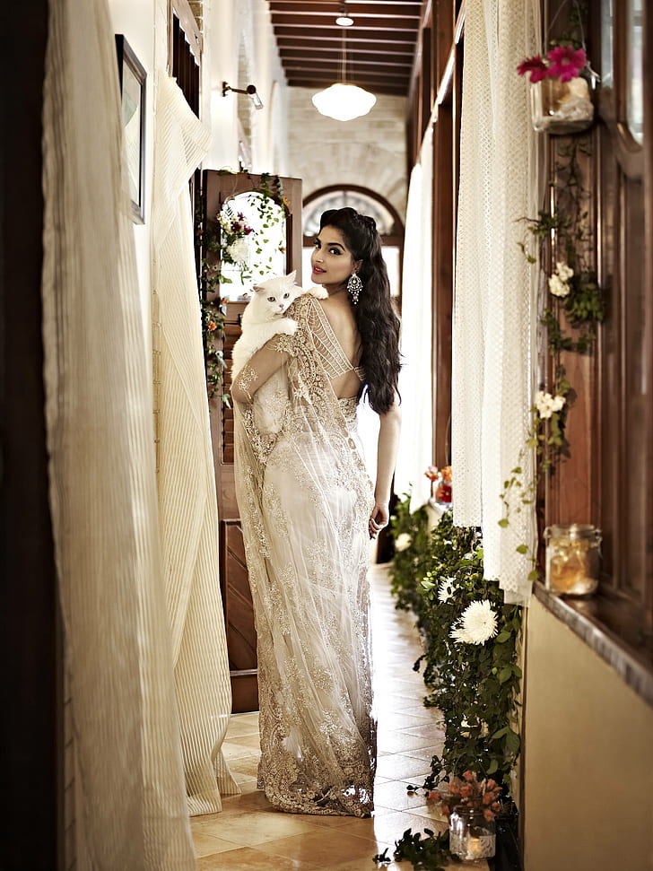 Sonam Kapoor In Shehlaa By Shehla Khan Photoshoot, - Sonam Kapoor In Shehla Khan , HD Wallpaper & Backgrounds