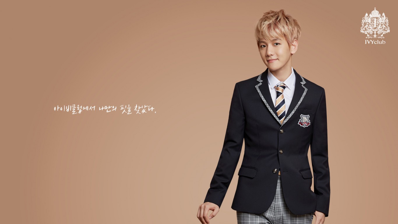 Baekhyun Wallpaper - Exo Baekhyun School Uniform , HD Wallpaper & Backgrounds