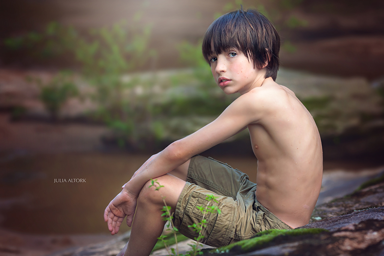 Boy In Wet Shorts , HD Wallpaper & Backgrounds