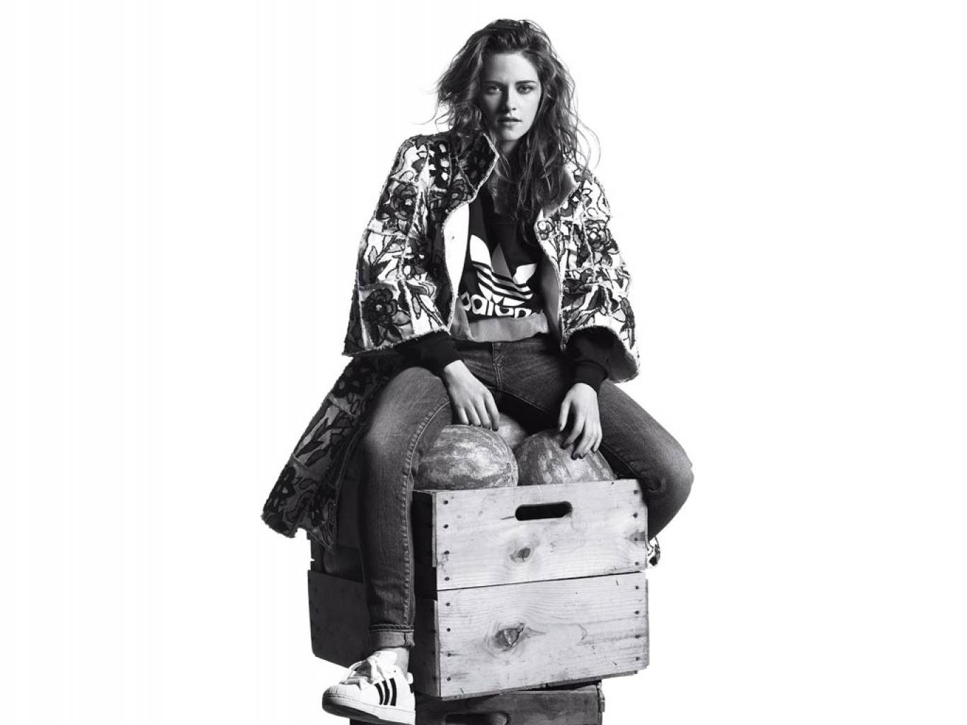 Kristen Stewart Wallpapers - Sexy Kristen Stewart 1080 X 2160 Wallpaper Hd , HD Wallpaper & Backgrounds