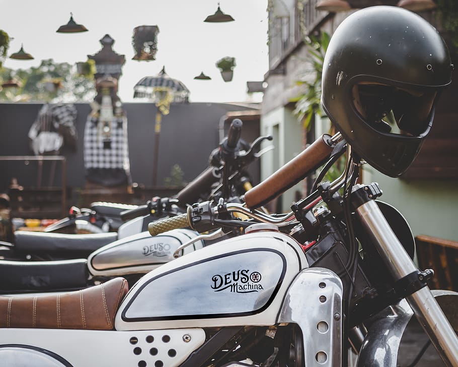 Canggu, Indonesia, Motorcycle, Motorcycles, Cafe Racer, - Deus Ex Machina Wallpaper Hd , HD Wallpaper & Backgrounds