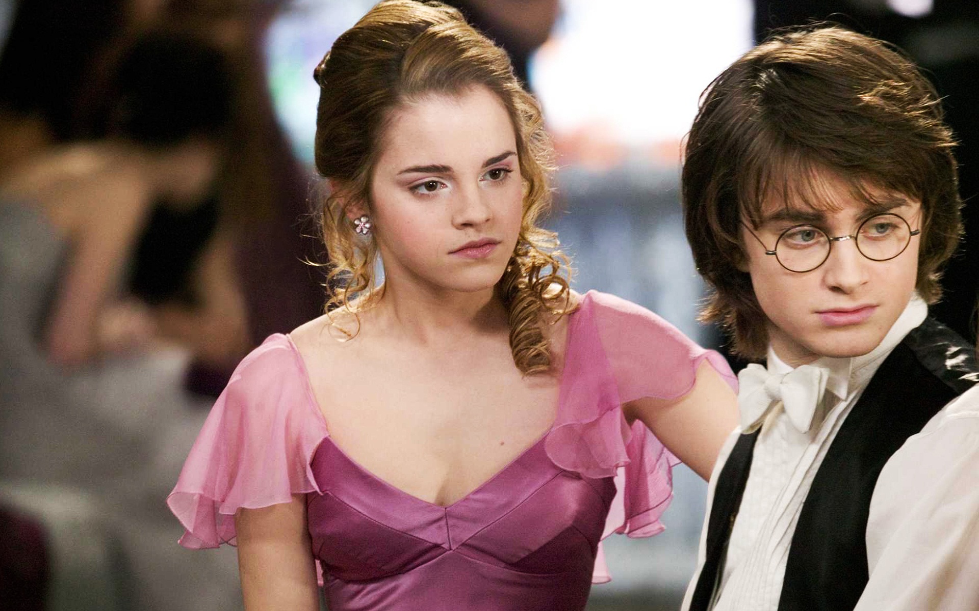 Emma Watson In Harry Potter - Emma Watson With Harry Potter , HD Wallpaper & Backgrounds