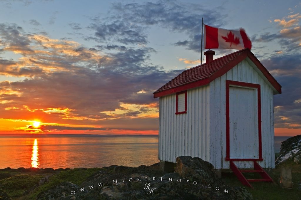 Photo Canadian Flag Outhouse Scenic View Sunset - Canada East Coast Sunset , HD Wallpaper & Backgrounds