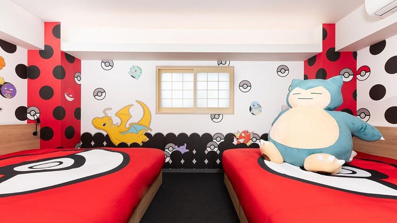 Snorlax And His Pokéball Await Travelers At These Pokémon-themed - Room Pokemon Hotel Japan , HD Wallpaper & Backgrounds
