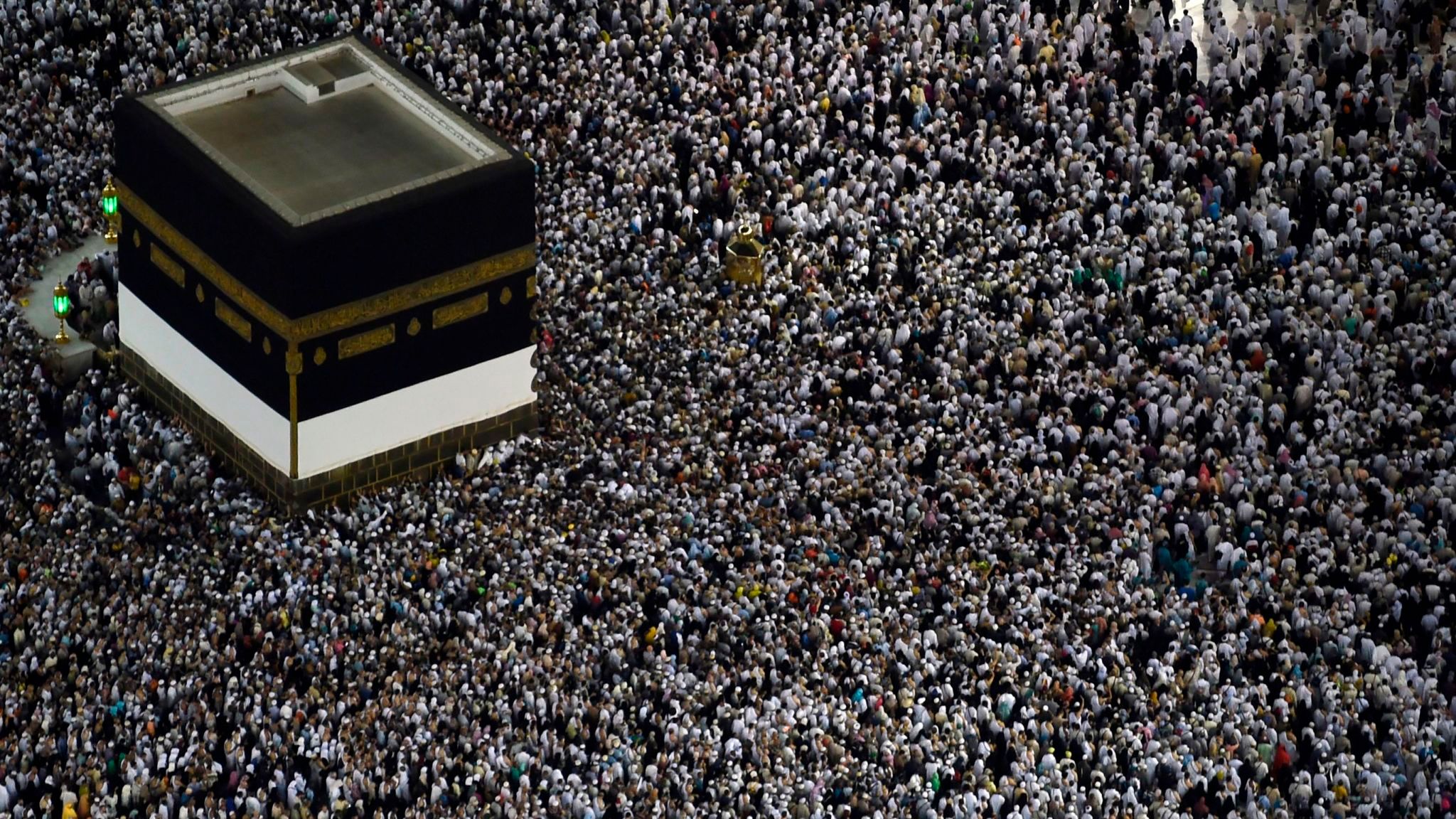 Mulism Pilgrims Gather Around The Kaaba, Islam& - Hajj Mecca , HD Wallpaper & Backgrounds