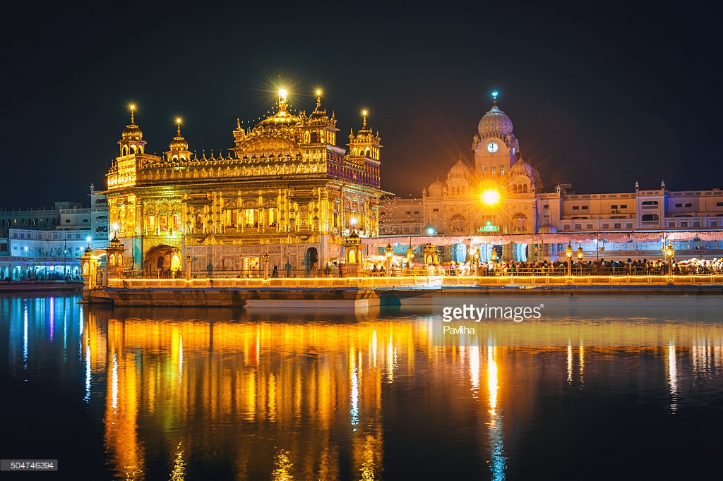 Golden Temple Hd Wallpaper Download - Most Beautiful Pics Of Golden Temple , HD Wallpaper & Backgrounds