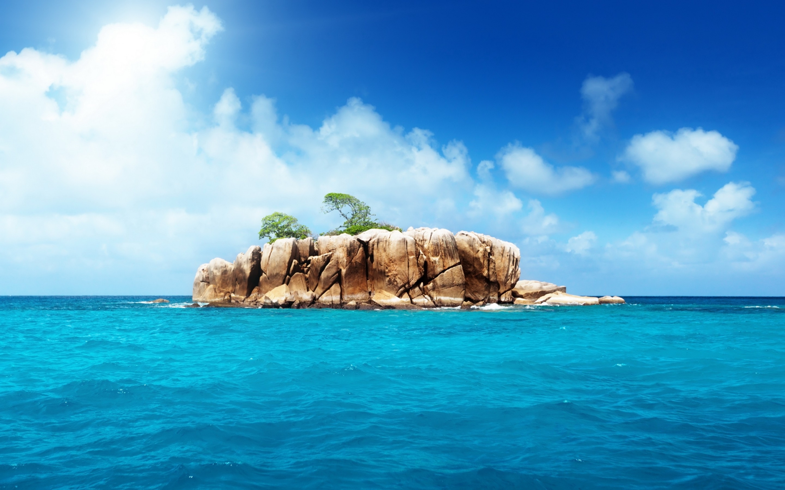 Stone Island Wallpaper - Island Sea , HD Wallpaper & Backgrounds