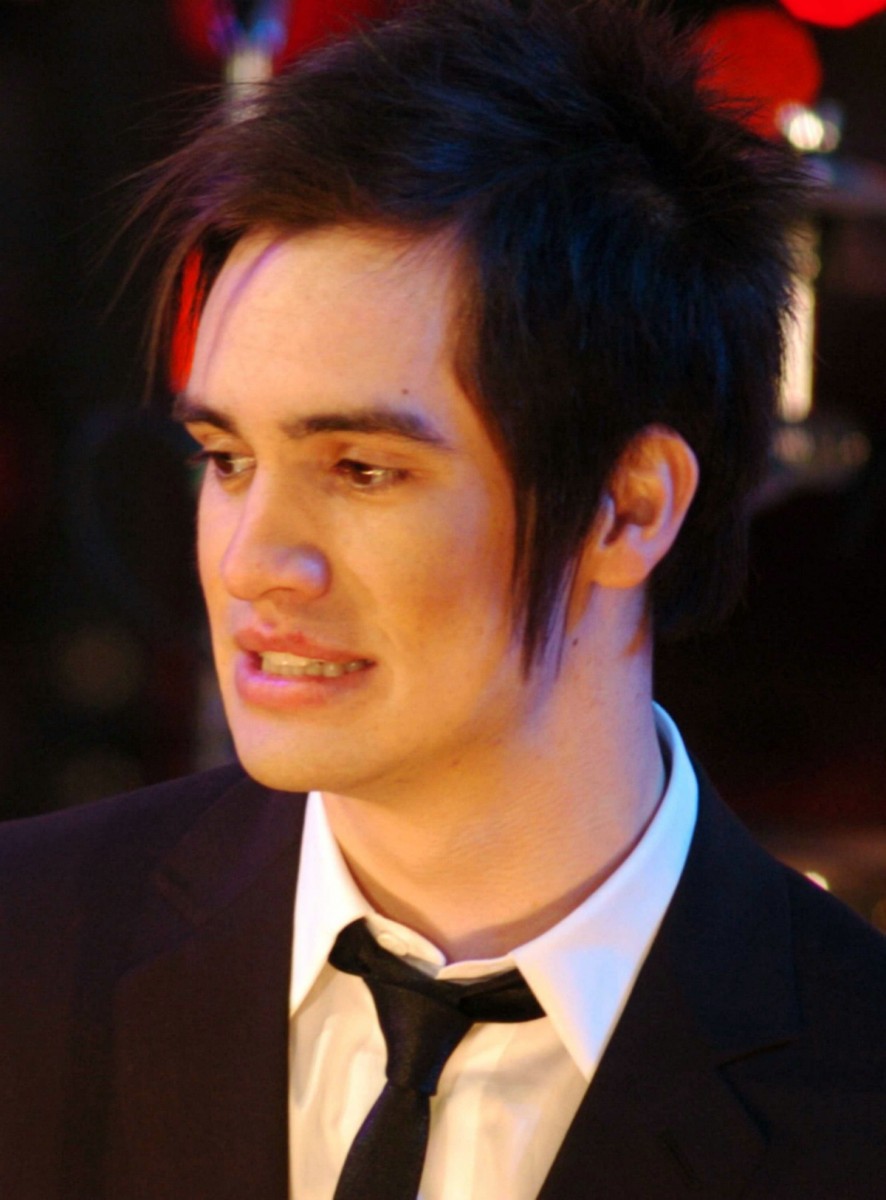 Brendon Urie Photo - Panic At The Disco Brendon , HD Wallpaper & Backgrounds