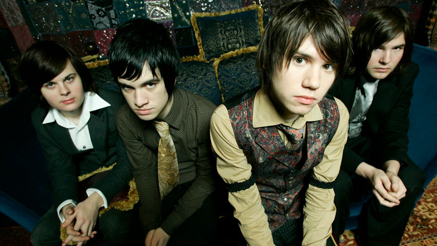 Quiz How Well Do You Know Panic At - Panic At The Disco Backgrounds , HD Wallpaper & Backgrounds
