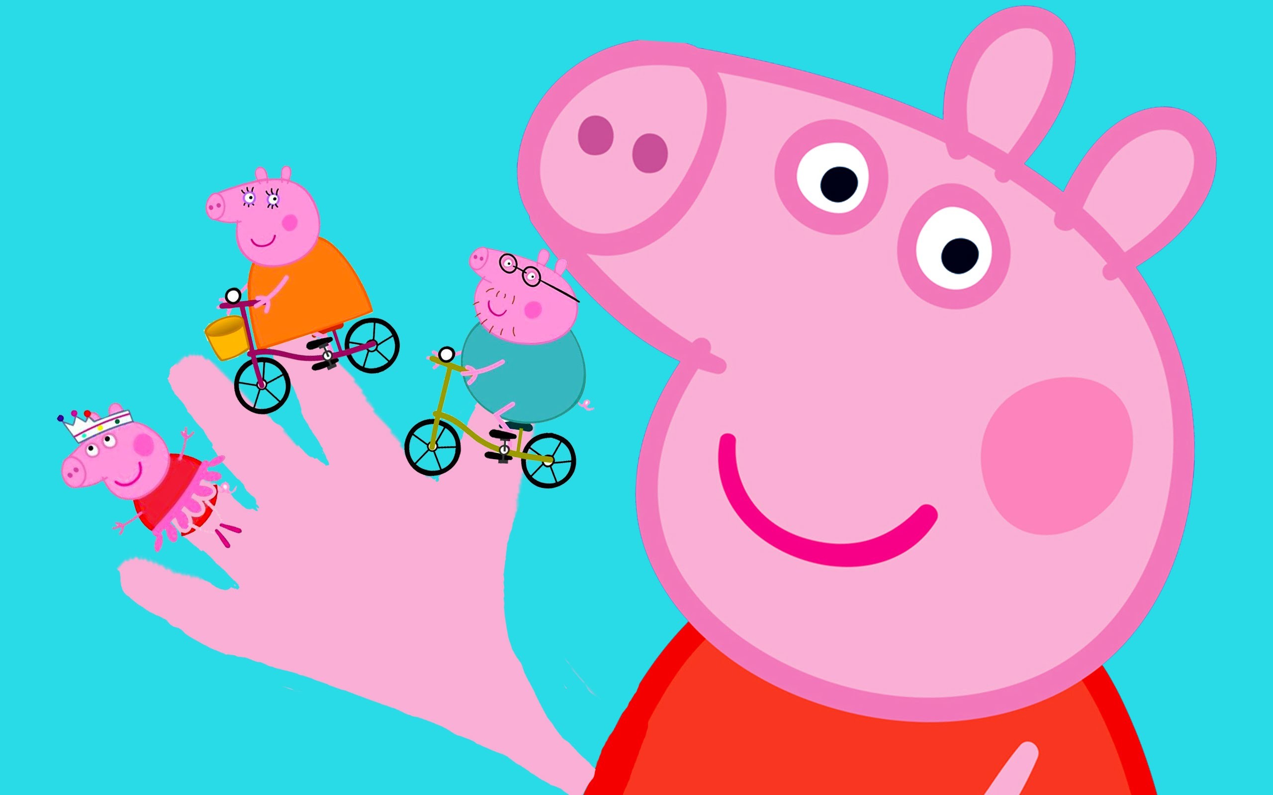 Cute Piglet Cute Pigs In Boots Awesome Peppa Pig Wallpaper - Momo Crepy , HD Wallpaper & Backgrounds