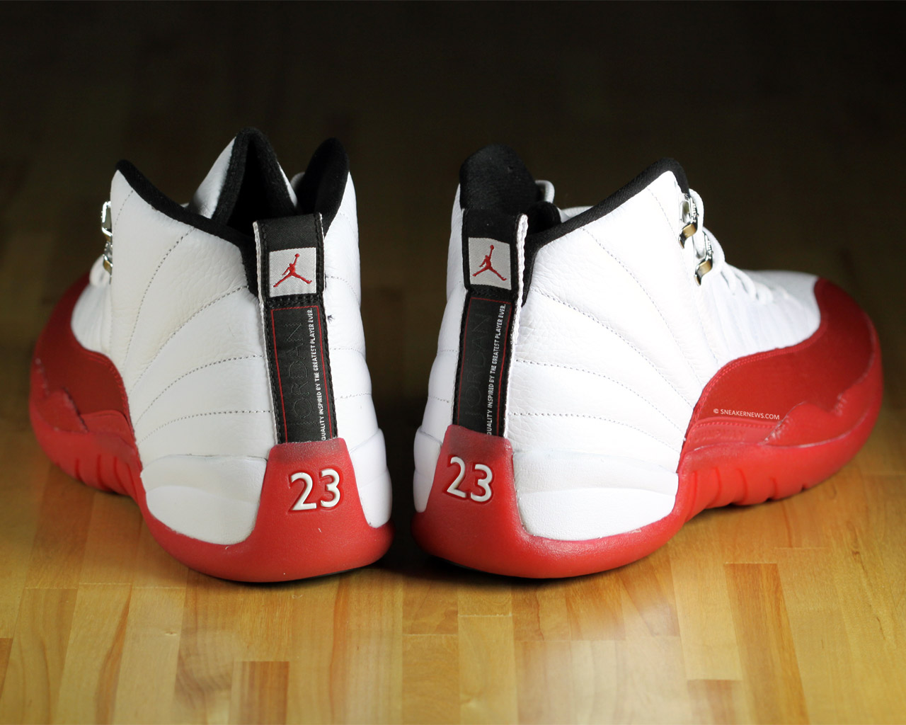 Sneaker Wallpapers - Jordan Xii White Red , HD Wallpaper & Backgrounds