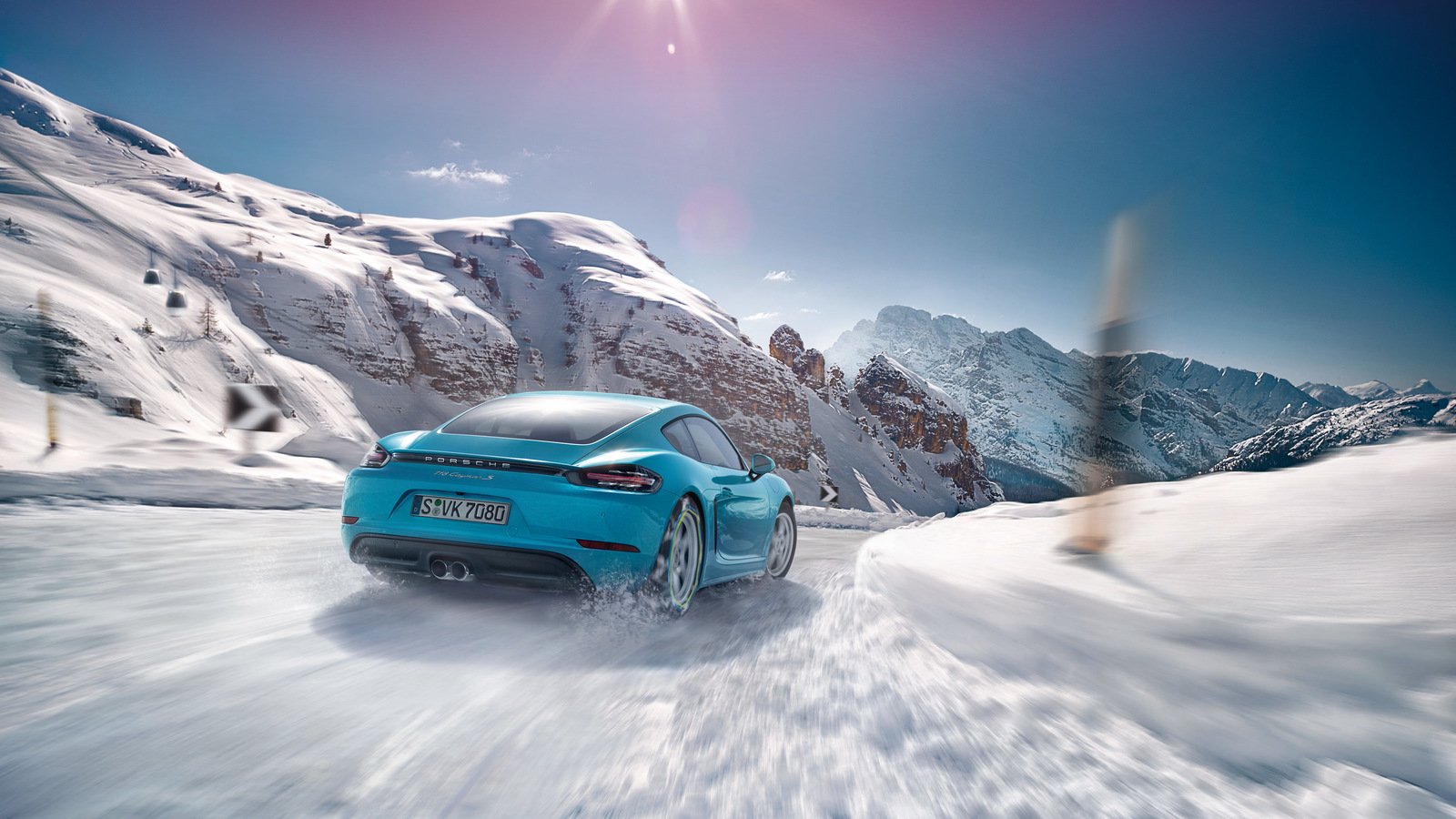 2018 Porsche 718 Cayman On Snow Wide Hd Wallpaper - Porsche 718 Cayman Snow , HD Wallpaper & Backgrounds