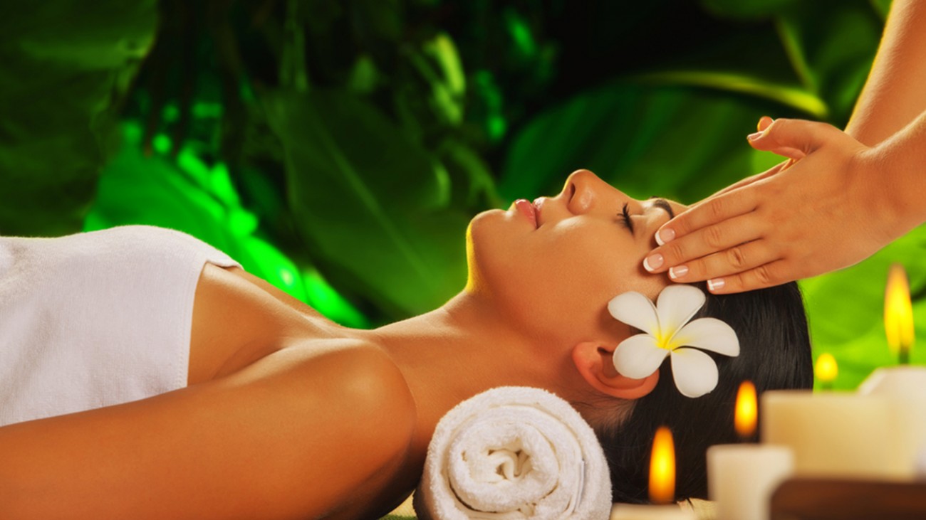 Ayurvedic-massage - Ayurveda Massage In Kerala , HD Wallpaper & Backgrounds