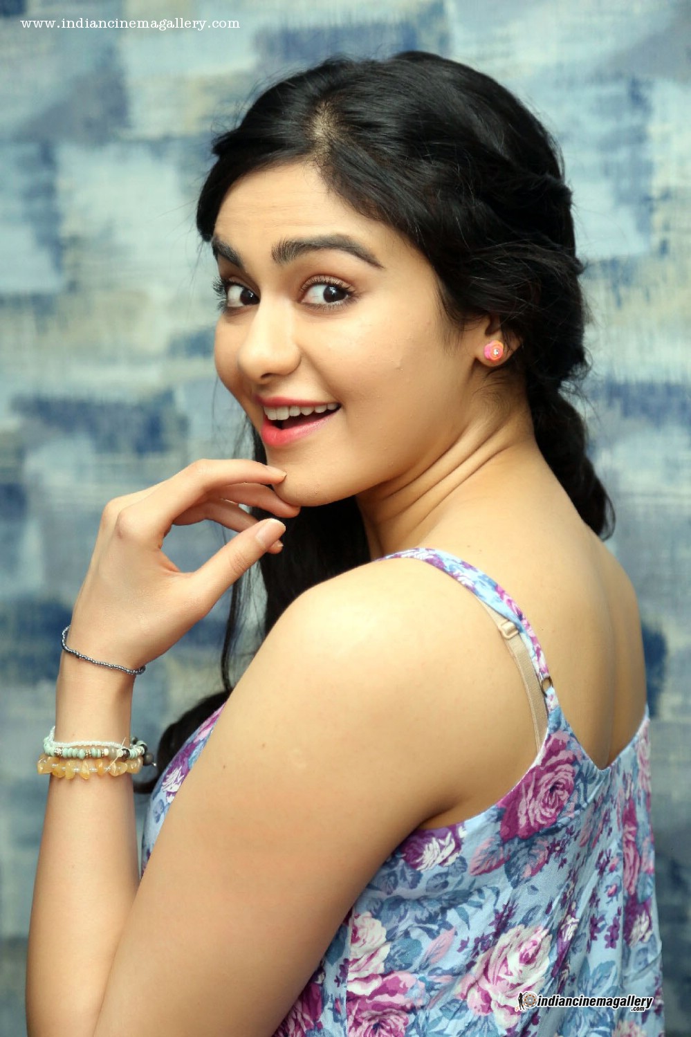 Adah Sharma New Stills April 2015 - Photo Shoot , HD Wallpaper & Backgrounds