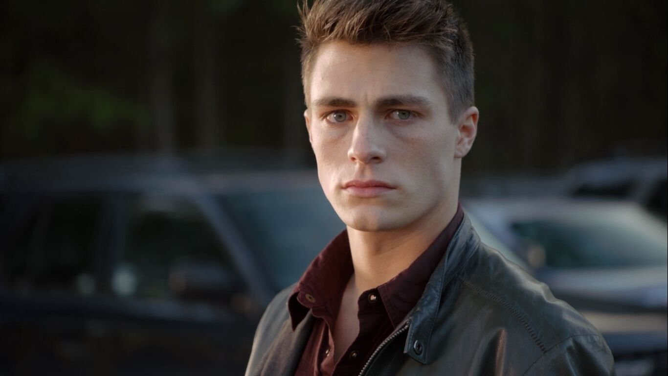 Colton Haynes Teen Wolf Wallpapers - Colton Haynes , HD Wallpaper & Backgrounds