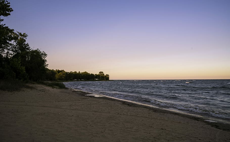 Shoreline Of Lake Michigan At Dusk At J - Beach Ridge , HD Wallpaper & Backgrounds