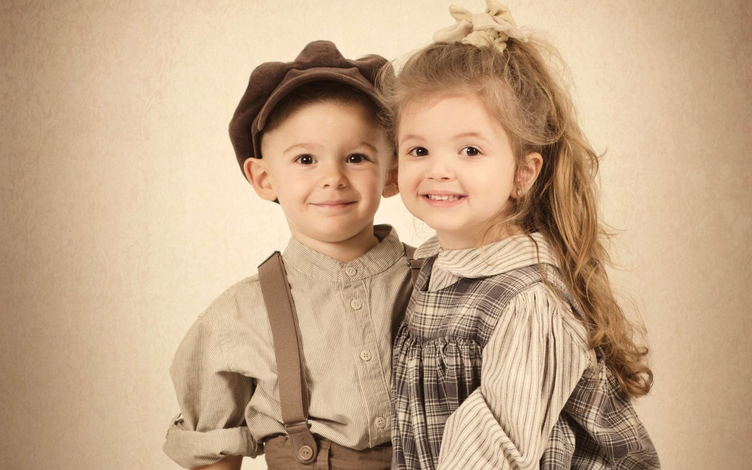 A Group Of Children Girl And Boy - Cute Baby Couple Dpz , HD Wallpaper & Backgrounds