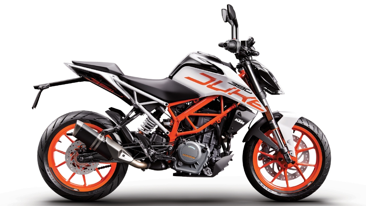 Ktm 390 Duke Side Image - 2018 Ktm Duke 390 Exhaust , HD Wallpaper & Backgrounds