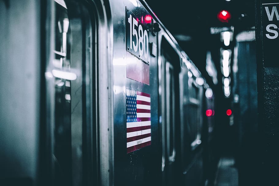 Subway Train In New York City, Urban, Metro, Usa, Transportation, - New York Subway 1080p , HD Wallpaper & Backgrounds