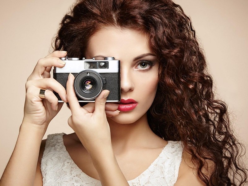 Lovely Girl Camera Mood Wallpaper - Camera Model , HD Wallpaper & Backgrounds